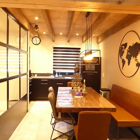 Pearl Modern Wifi 6 Personen Near Bikepark 펜션