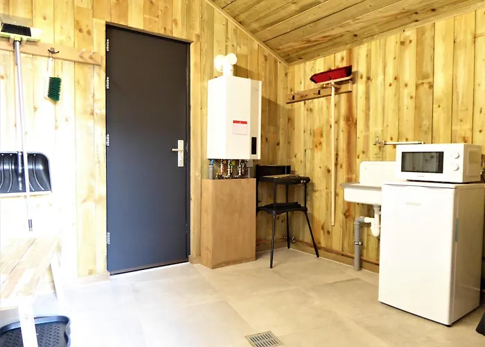 Pearl Modern Wifi 6 Personen Near Lift Dom wakacyjny